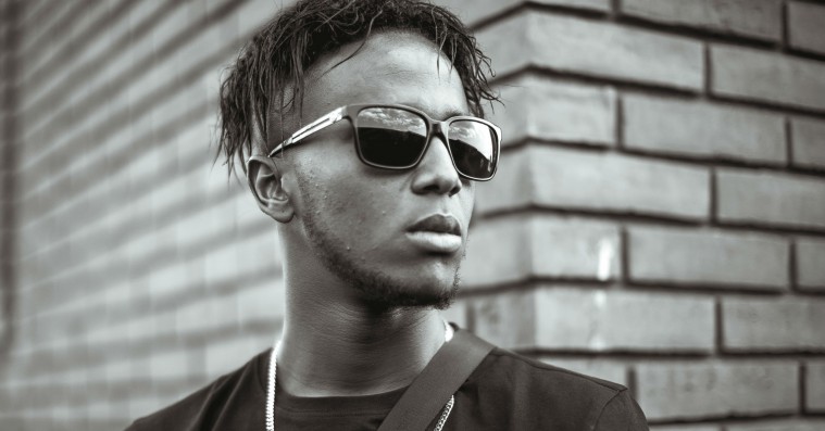 Jamaikas ‘Problemer sover ik’ på ny single