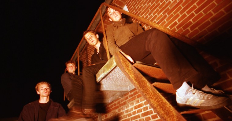 Modest annoncerer ep og forårskoncerter – hør den nye single ‘Please Keep an Eye On Me’