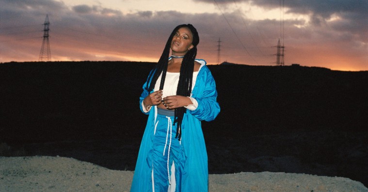 Naos unikke r’n’b-stemme bliver anonymiseret af kommerciel produktion