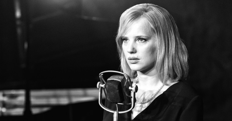 ’Cold War’: Instruktøren bag ’Ida’ vender tilbage med smukke billeder i stakåndet fortælling