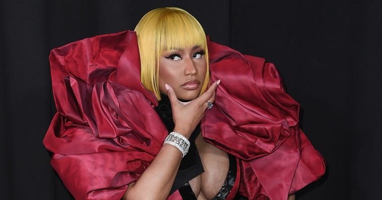 Nicki Minaj smider Joe Budden på porten i ophedet afsnit af Queen Radio
