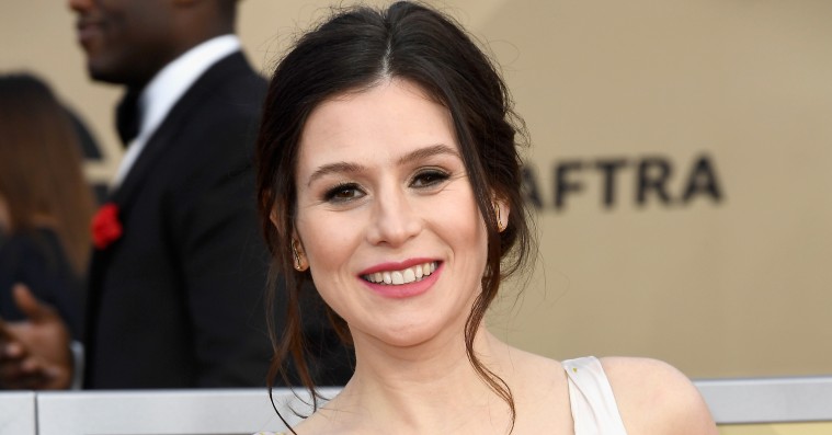 ’Orange is the New Black’-skuespillerinde anklager Geoffrey Rush for grove seksuelle krænkelser