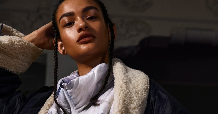 Et af vores danske yndlingstøjmærker, A.A. Spectrum, fejrer fysisk salg