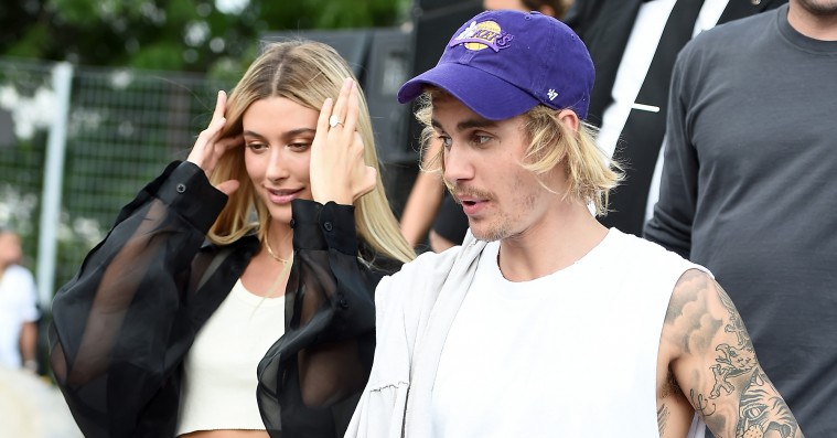 Justin Bieber levede i selvvalgt cølibat før giftemålet – taler frit fra leveren i nyt sjældent interview