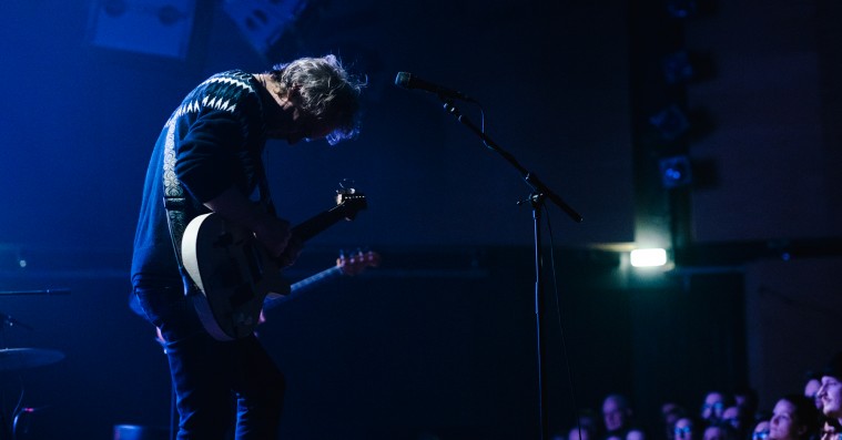 Low var både urovækkende og imødekommende i DR Koncerthuset