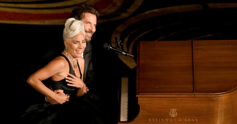 Det var ømt som bare fanden, da Lady Gaga og Bradley Cooper spillede ‘Shallow’ til Oscar-showet