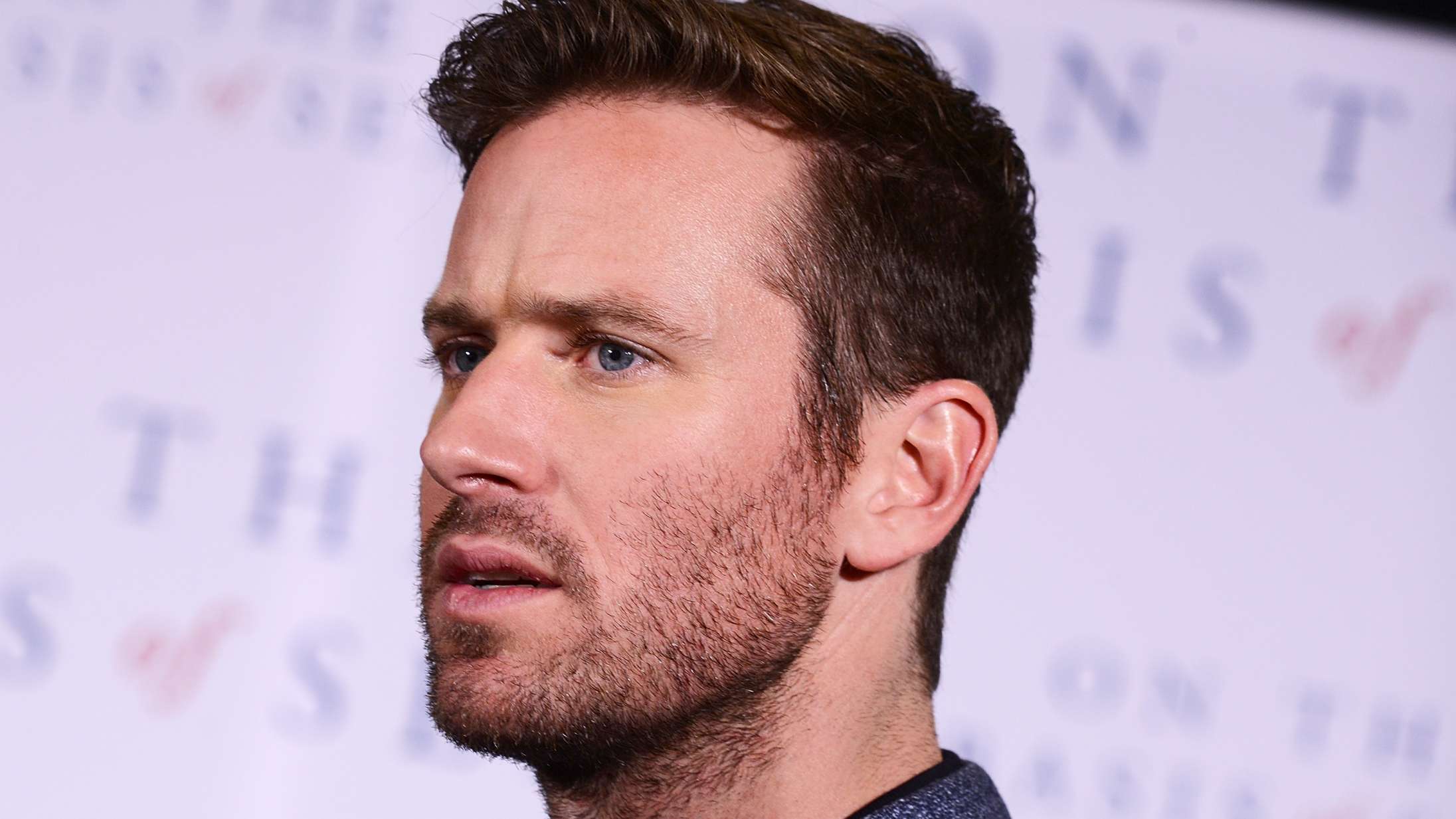 Armie Hammer skyder Batman-rygterne ned: »Ingen har spurgt, om jeg er interesseret«