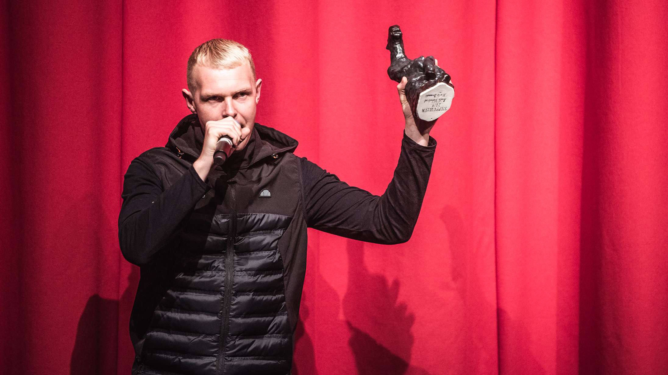 Prisuddelingen Steppeulven lukker og slukker