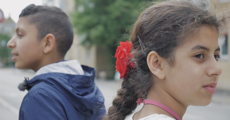 ’Ulveland’: Melankolsk Nørrebro-cowboy stikker ud i dokumentar om børnene på Blågårds Plads