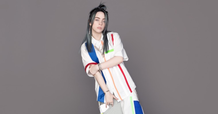 Imponerende debutalbum cementerer Billie Eilish som fremtidens nye, dystre popstjerne