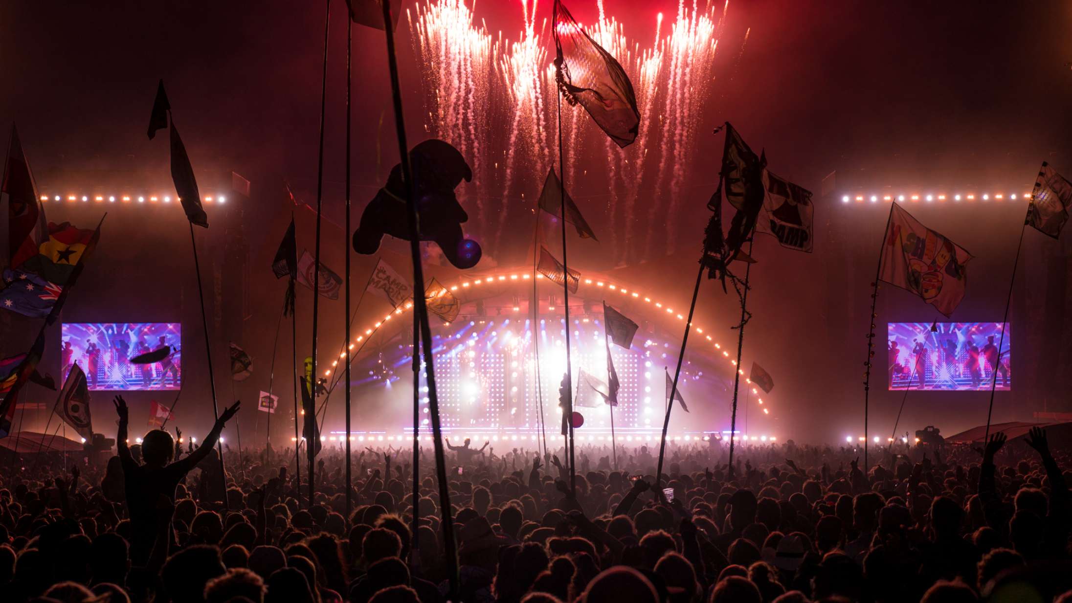 Derfor føles det bittersødt, når Roskilde Festival genbruger store dele af 2020-plakaten