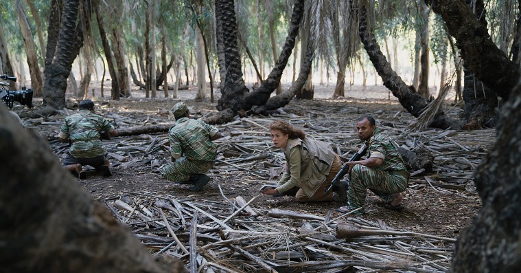 ‘A Private War’: Hvor er mennesket bag Rosamund Pikes vilde transformation?