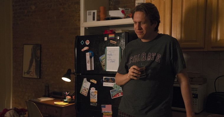 ’Crashing’ sæson 3: HBO’s underkendte komikerserie sprudler endelig – og nu bliver den lukket