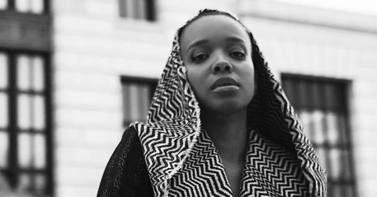 Jamila Woods’ soulede konceptalbum taler til samtiden gennem dialog med fortiden