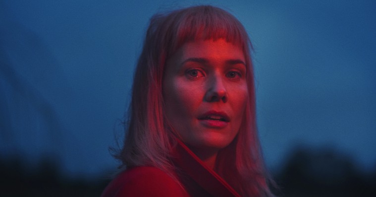 Oh Land giver en tour de force i skrøbelig sangskrivning