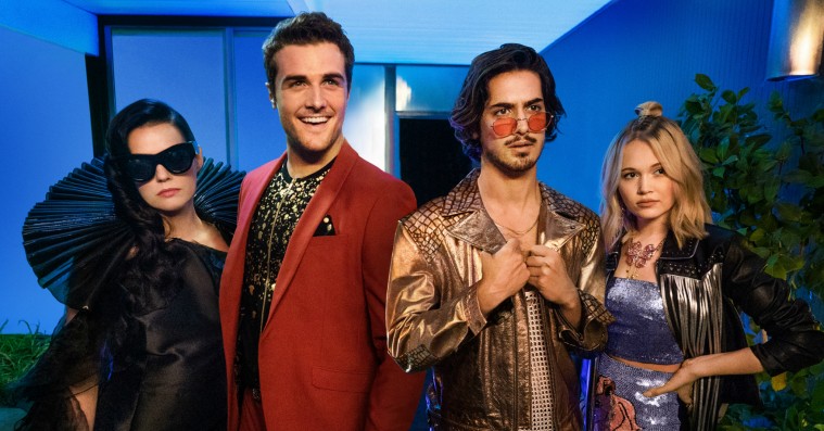 ’Now Apocalypse’: Alt ender med sex i kultinstruktørs komedieserie