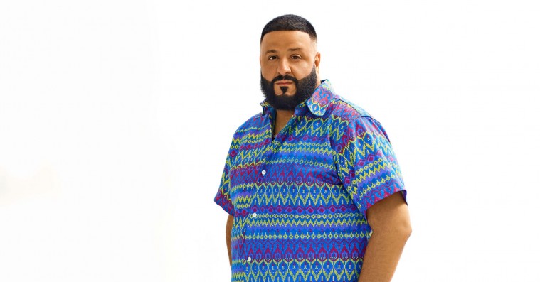 DJ Khaled får ikke noget meningsfuldt ud af den stjernebesatte gæsteliste på ‘Father of Asahd’