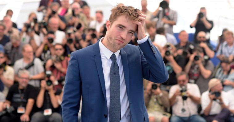 Robert Pattinson kritiserer »skumle« kropsstandarder for mænd