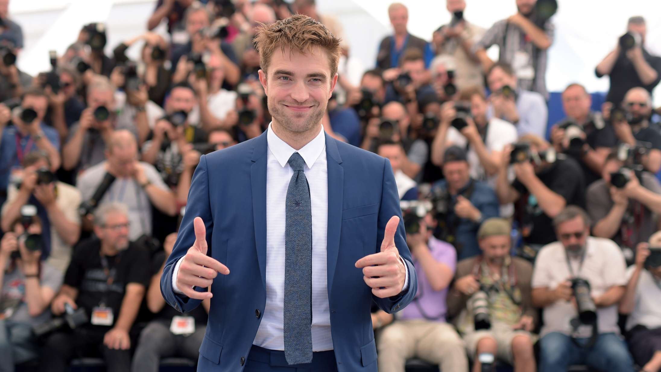 Så er det (endelig) officielt: Robert Pattinson er den nye Batman