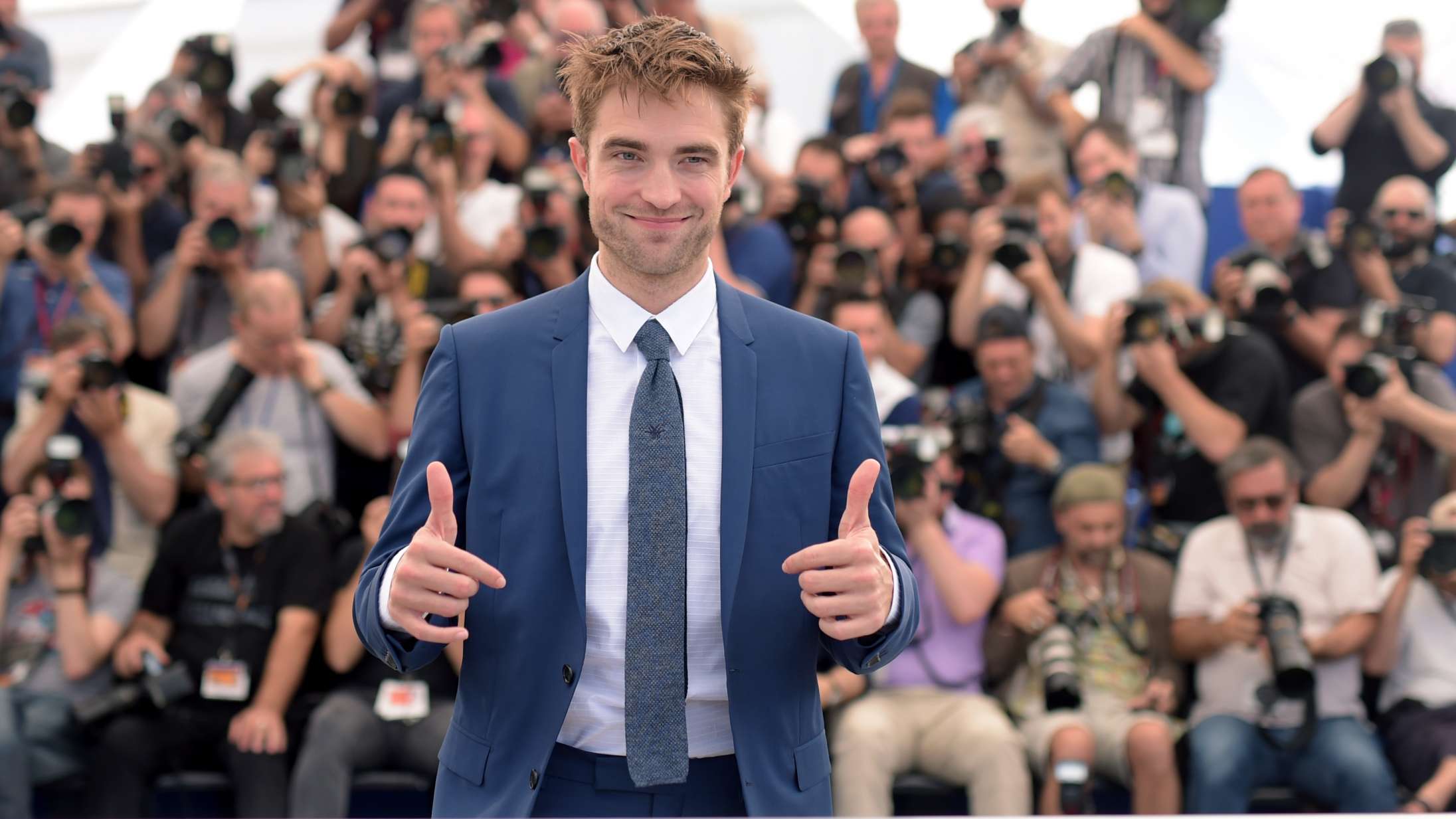 Så er det (endelig) officielt: Robert Pattinson er den nye Batman