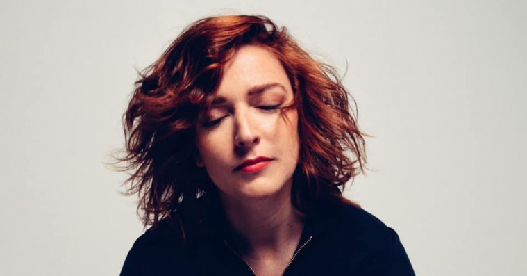 Pronoun gør 80’ernes stadionrock lavmælt, indadvendt og nervøs