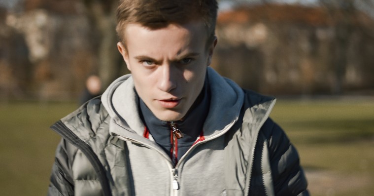 To nye danske film sætter spot på unge vrede mænd, der kigger på unge vrede mænd