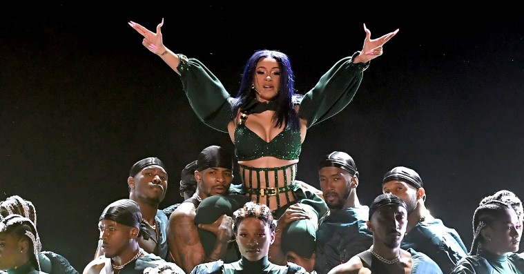 Musikårets seks bedste tv-optrædener – og én, vi helst havde været foruden