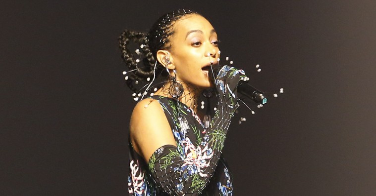 Solange spillede, da designerduo sendte deres sidste Kenzo-kollektion på catwalken