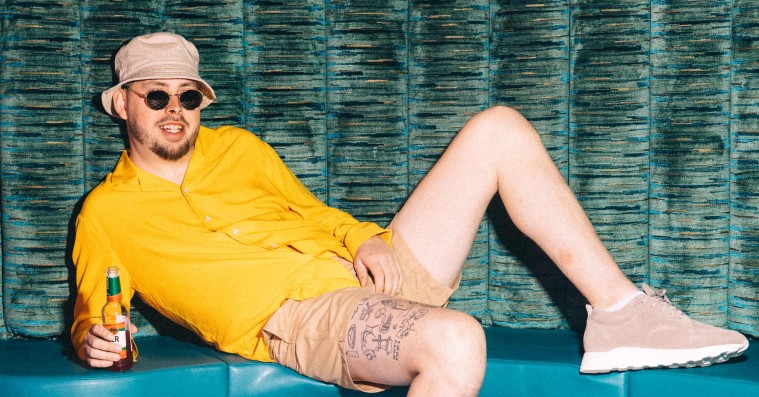 Emil Lange udgiver single sammen med Klamfyr – hør ’10 år’ eksklusivt i Soundvenues hiphop-podcast