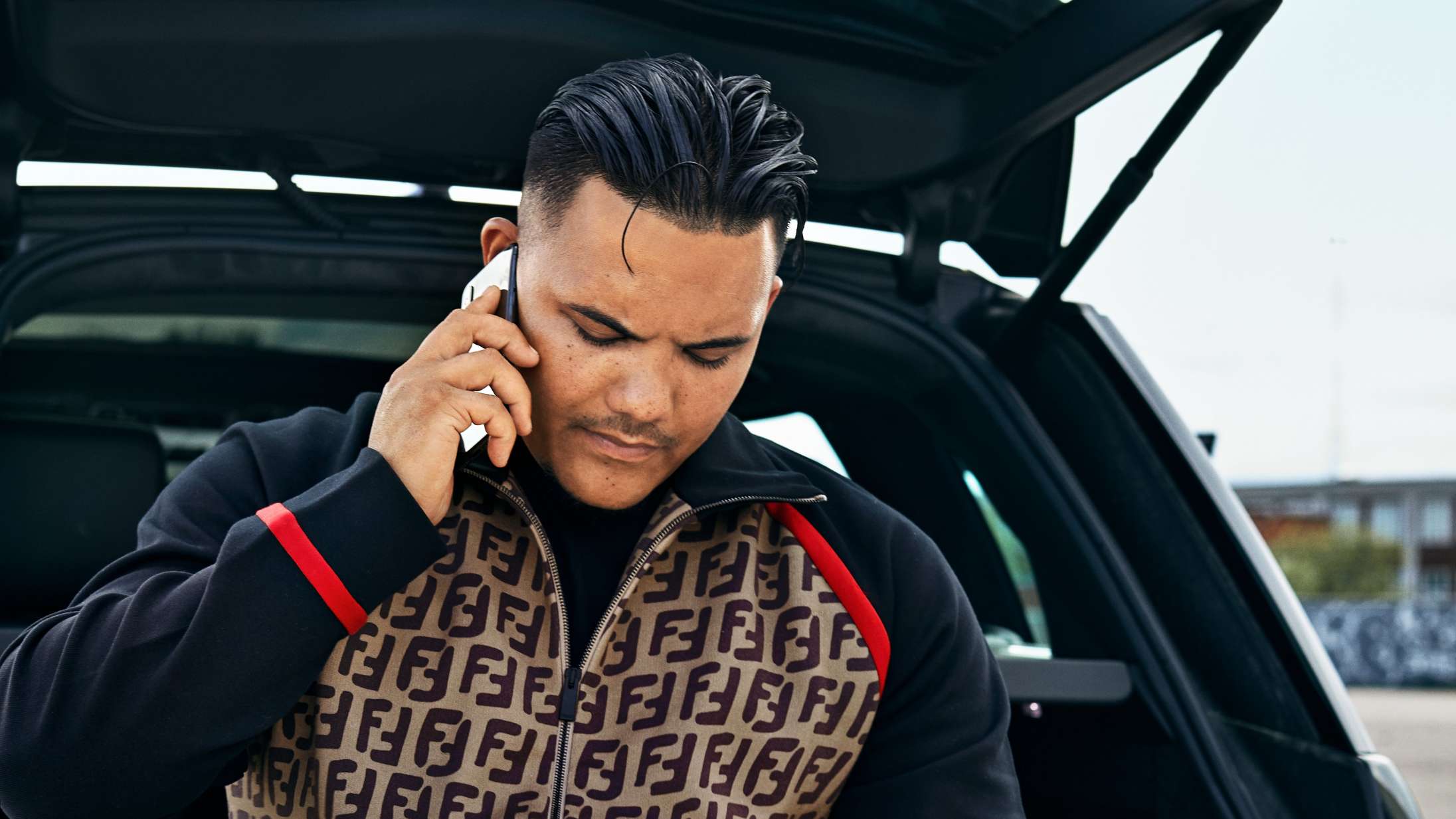 Brancos ’Baba Business’ er et internationalt gangster-epos