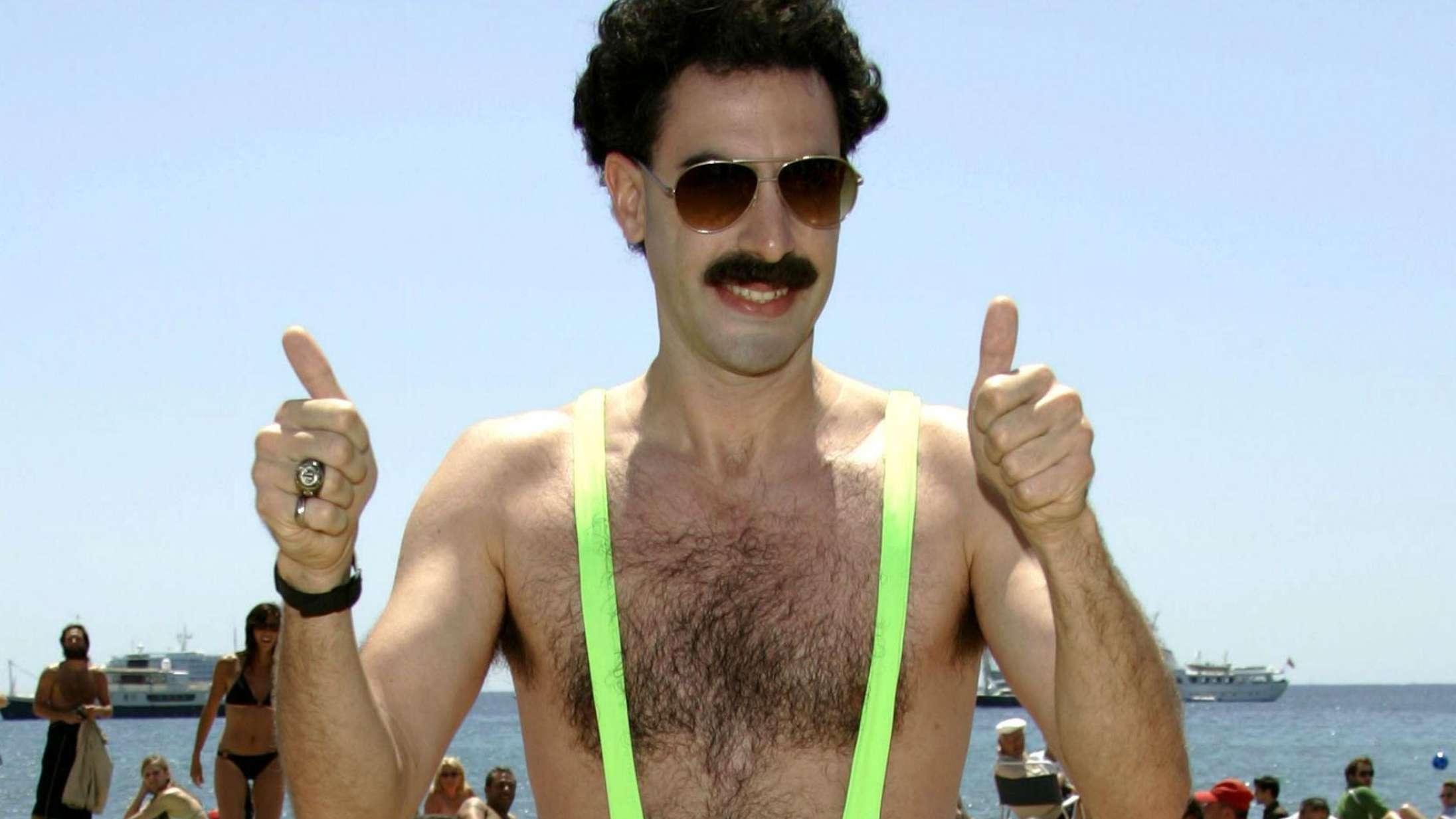 Holder ‘Borat’ og dens lifligt akavede humor i dag?