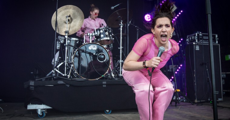 Frygtløse Mall Girl var komplet uforudsigelige på Roskilde Festival