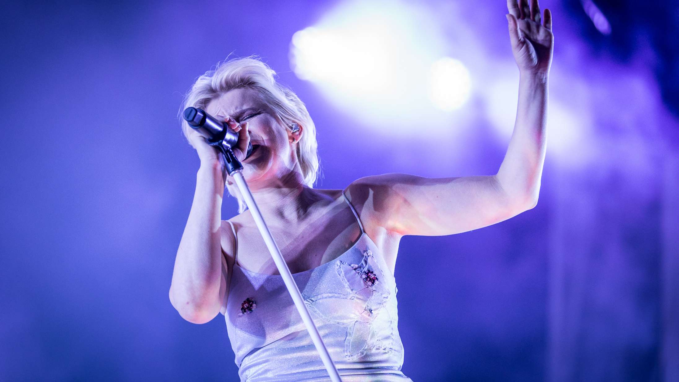 Top Tracks: Hør ugens 10 bedste nye sange – vi danser til Thor Farlov, kamphygger med Robyn og bliver følsomme med Young Thug