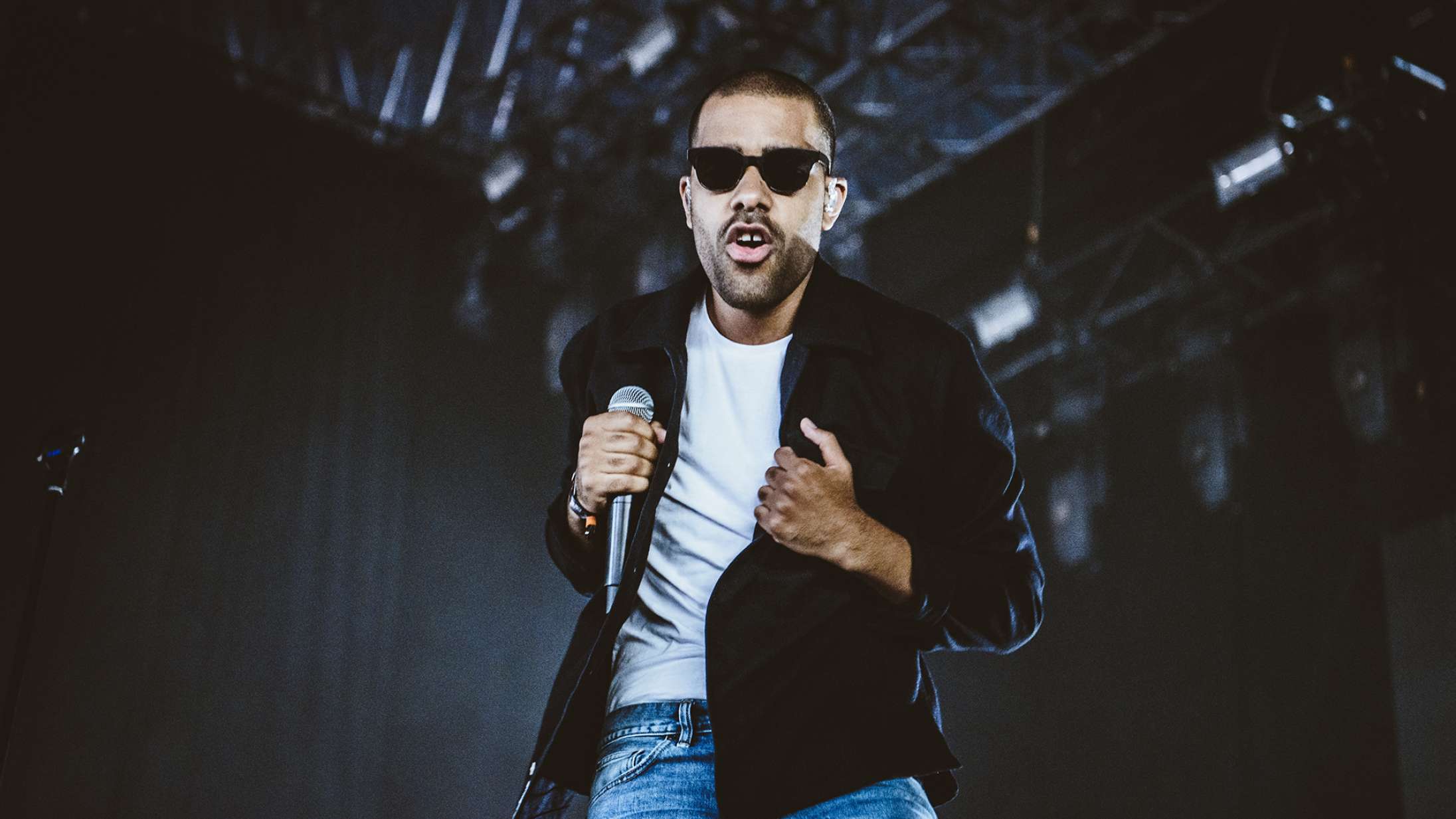 Hans Philip tager os gennem sine op- og nedture i ny podcastserie