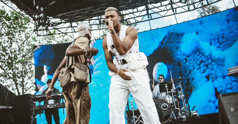 Rosegold forenede moshpits og følsomhed på Roskilde Festival