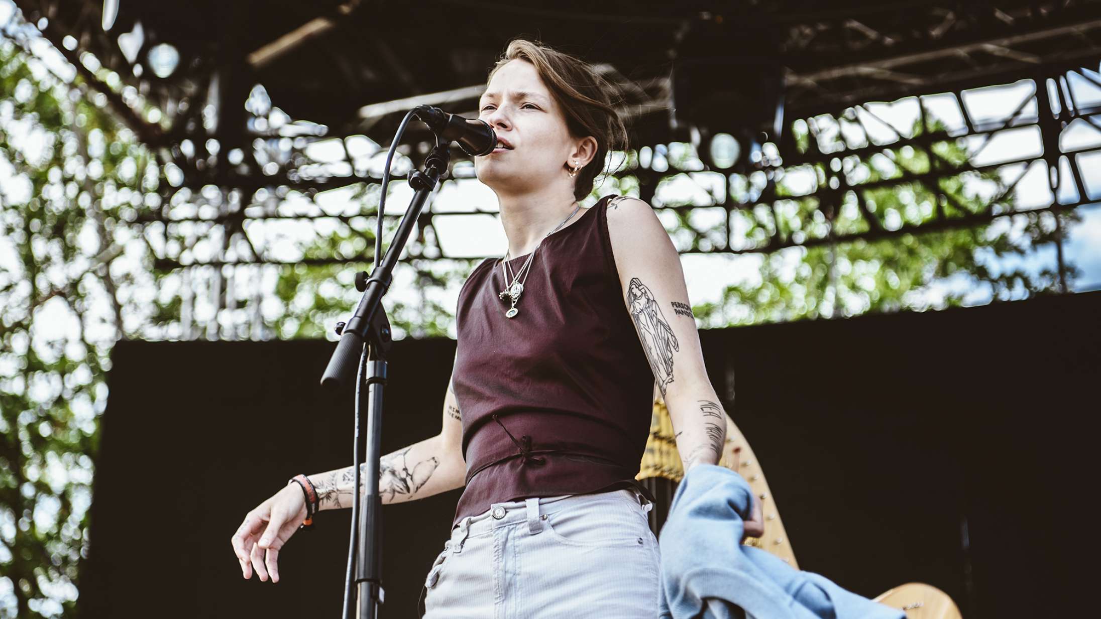 Roskilde Festivals programchef besvarer alle vores spørgsmål om sommerens nye koncertserie