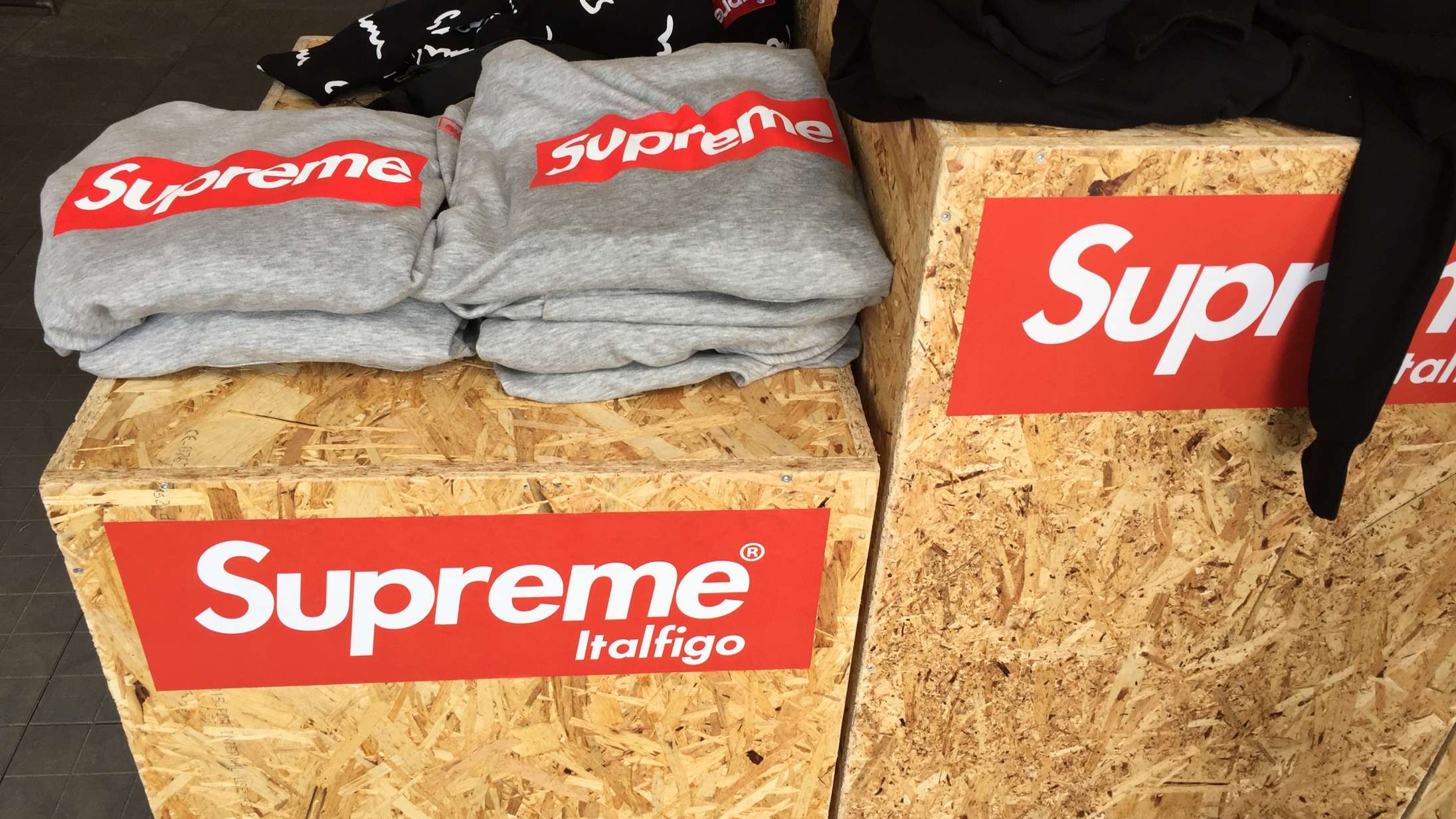 Supreme får endelig skovlen under sin største kopi-rival