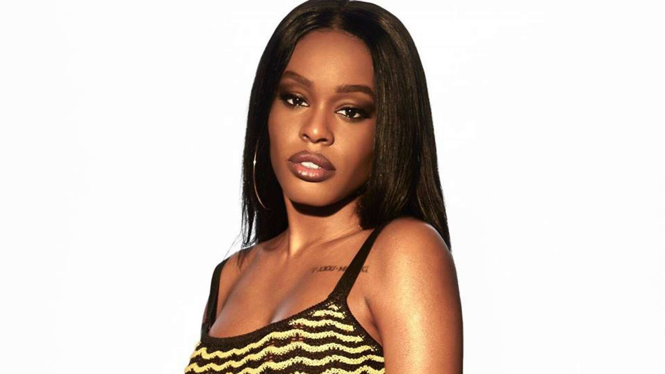 Azealia Banks beskylder Matty Healy for verbale angreb og racisme – kræver en million dollar i erstatning