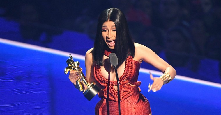 Cardi B i VMA-tale: »Alle har kopieret fra Missy Elliott – selv mig«