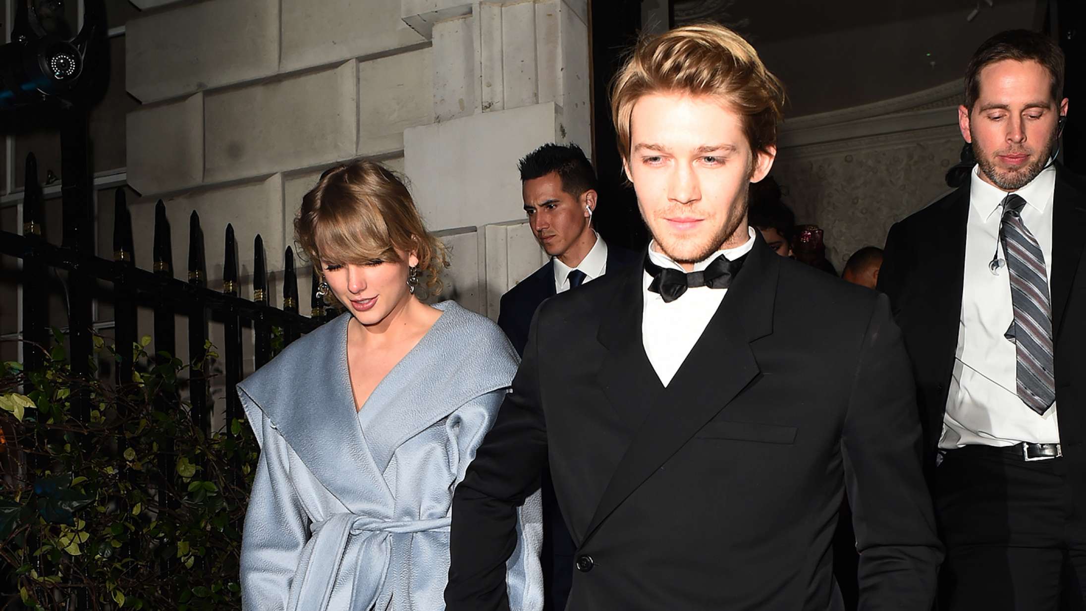 Joe Alwyn kommenterer bruddet med ekskæresten Taylor Swift: »Det er en svær ting at navigere i«