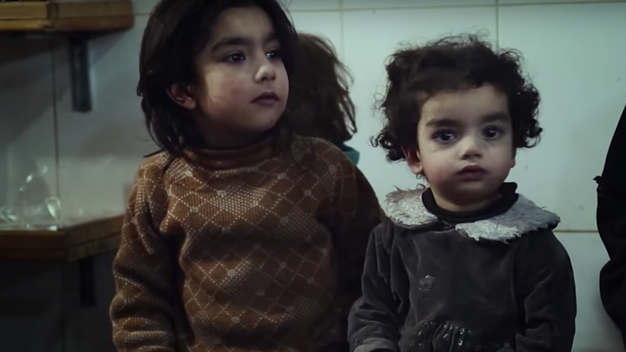 ‘The Cave’: Dansk Oscar-kandidat er en uforglemmelig øjenvidneberetning fra helvedet i Syrien