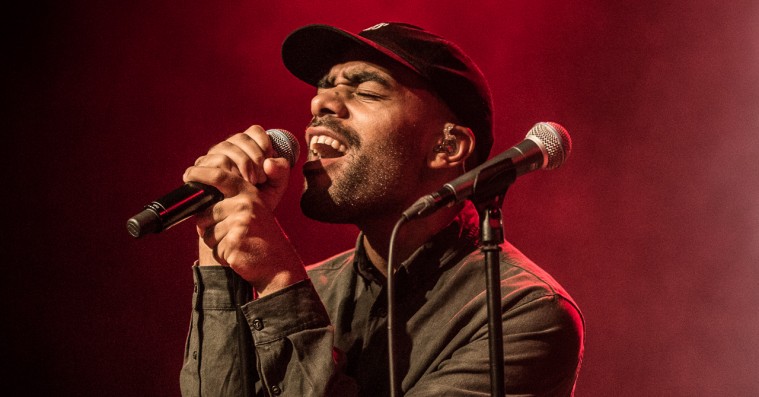 Hans Philip genoplivede livekoncertens negligerede nærvær på Hotel Cecil