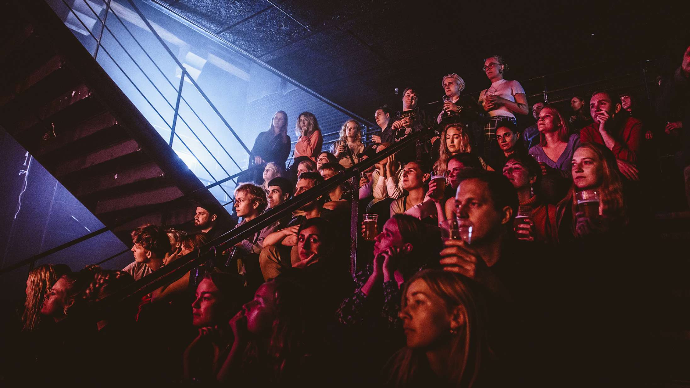 Regeringen forbyder forsamlinger på over 500 personer resten af sommeren