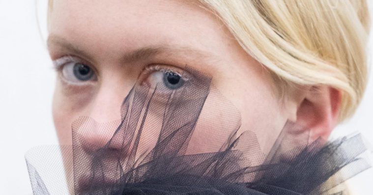 Zaar annoncerer debut-ep – hør den nye single ‘Invisible’