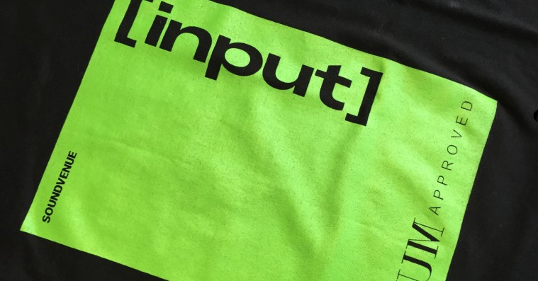 Soundvenue laver INPUT-merchandise i samarbejde med Muf10 – trykker på genbrugstøj