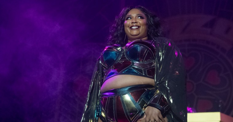 Efter anklager om plagiat: Lizzo giver officiel anerkendelse til forfatter af tweet