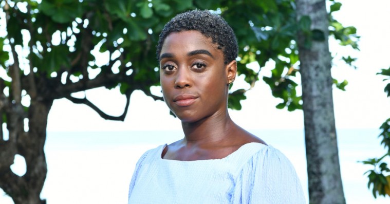 Den kvindelige agent 007 svarer igen på kritik: »Det vedrører ikke mig«