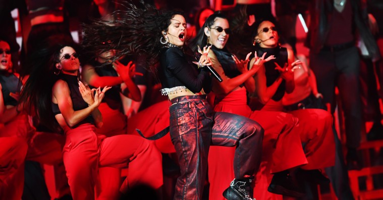 Dua Lipa og Rosalía stjal showet med stærke performances til MTV EMA