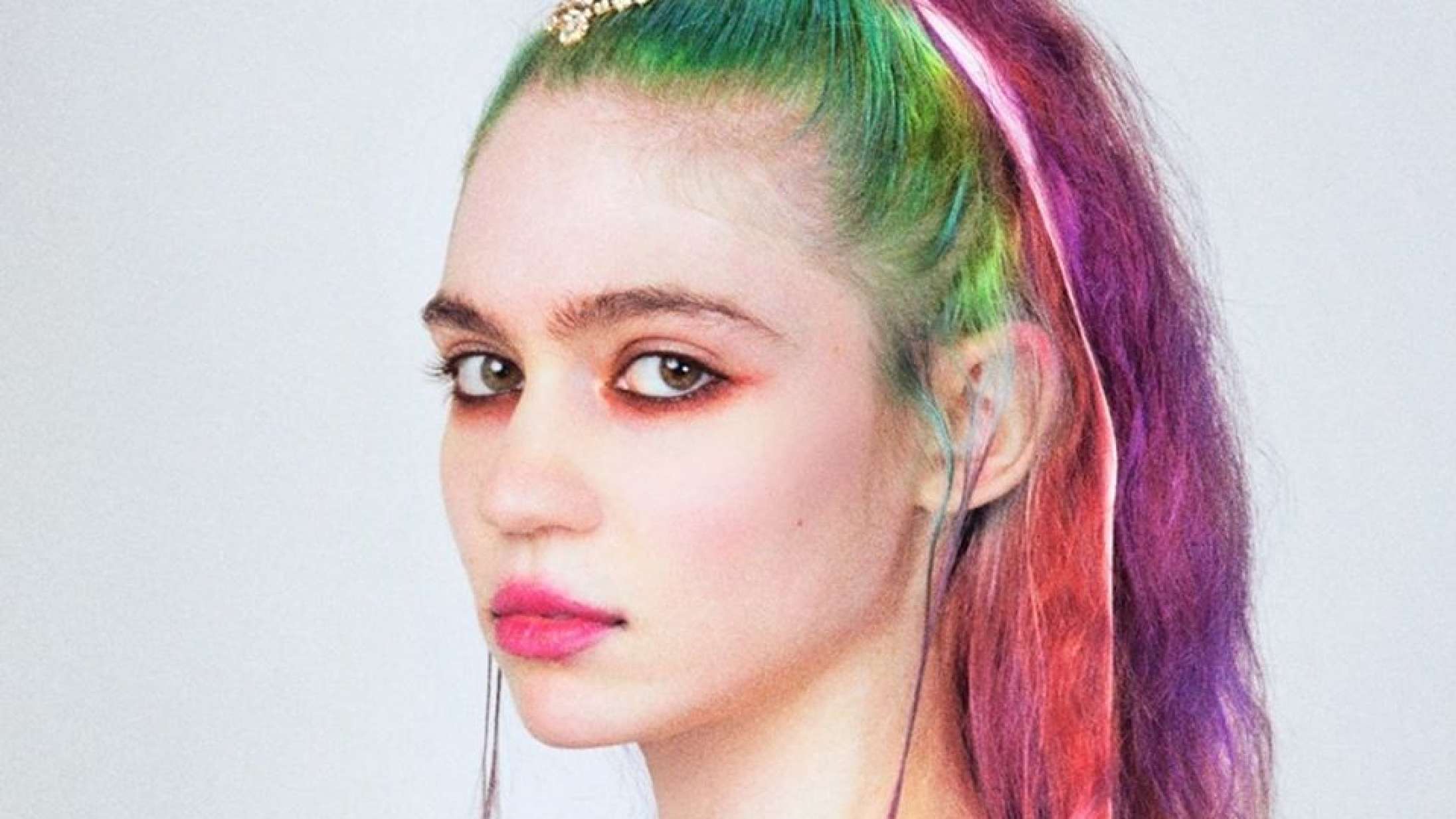 Grimes annoncerer dato for klima-konceptalbum – hør ny single