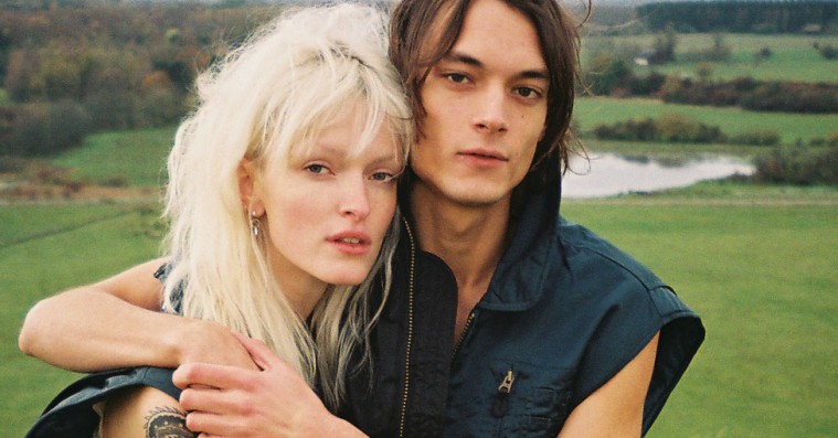 (Di)vision stormer frem: Klar med fuld kollektion og samarbejder med Adidas og The Minds of 99